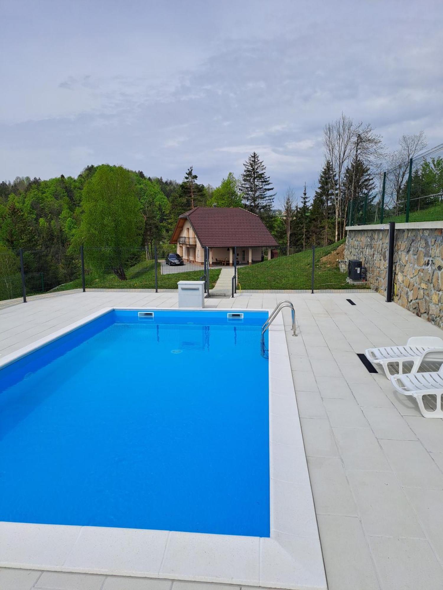 Rovte Holiday Home With Hot Tub And Sauna Sabina מראה חיצוני תמונה